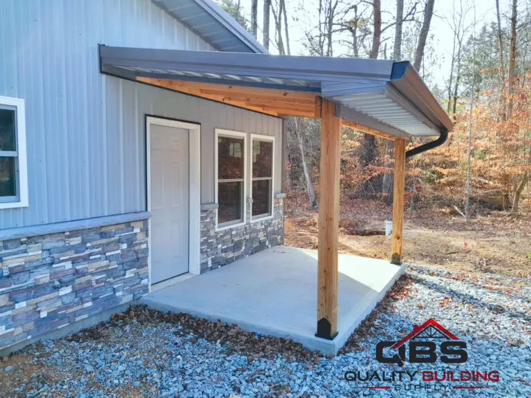 Porch entry with timber posts on the 30 x 60 x 16 garage herbert